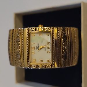 CANNES CUFF WATCH MOTHER OF PEARL DIAL